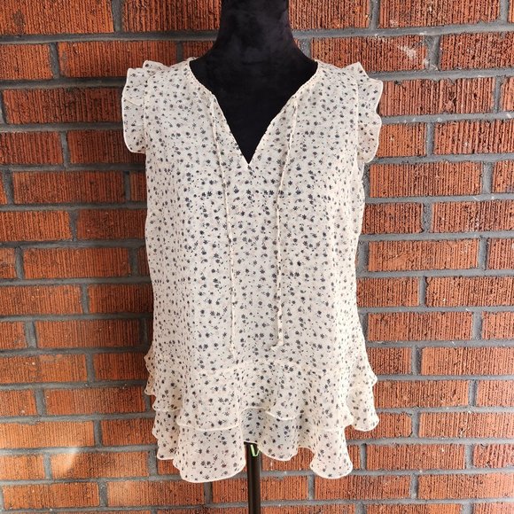 Cabi Wishful Top sleeveless blouse Spring 2022 size small - Picture 1 of 5